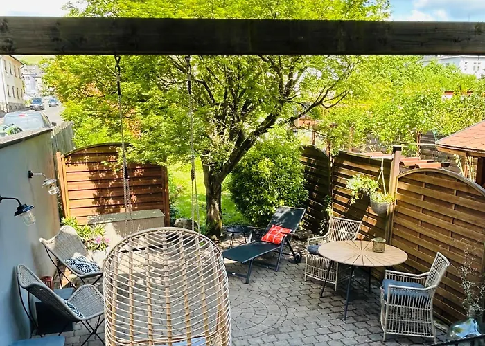 アパート Cues11 *